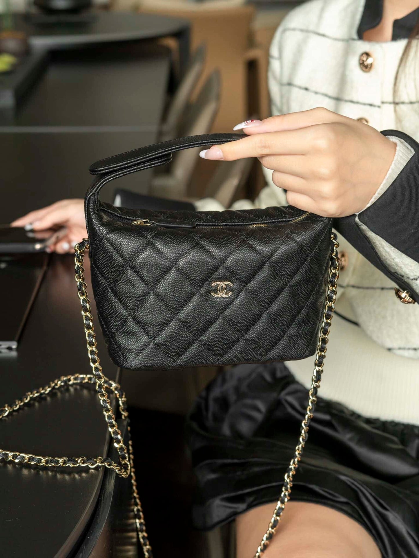 CC 25C Top Handle Hobo Bag Black