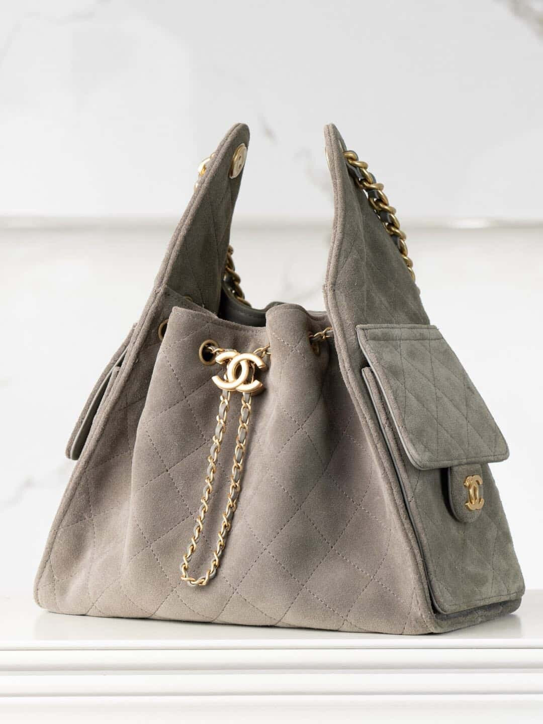 CC 25 Small Hobo Bag