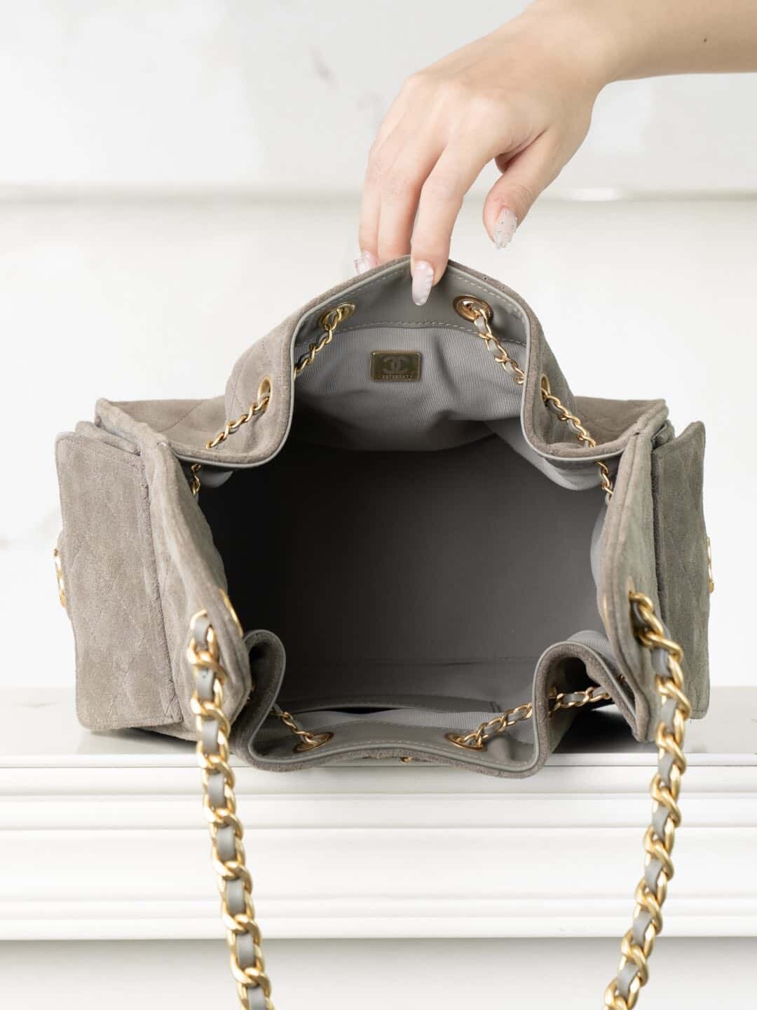 CC 25 Small Hobo Bag