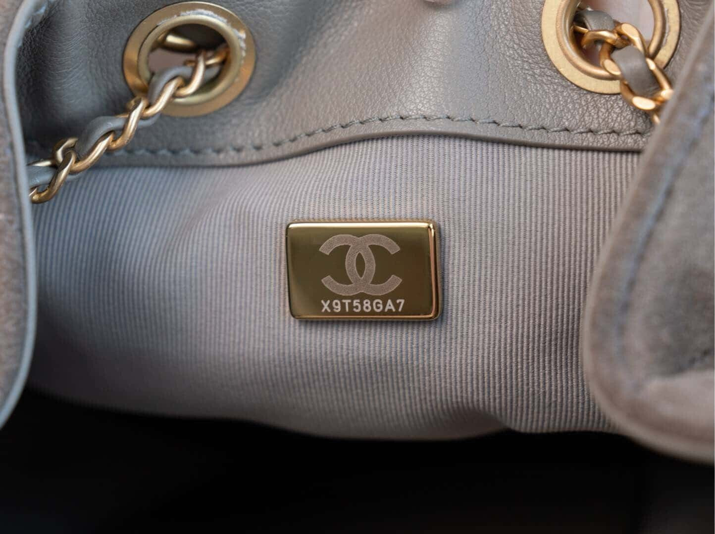 CC 25 Small Hobo Bag
