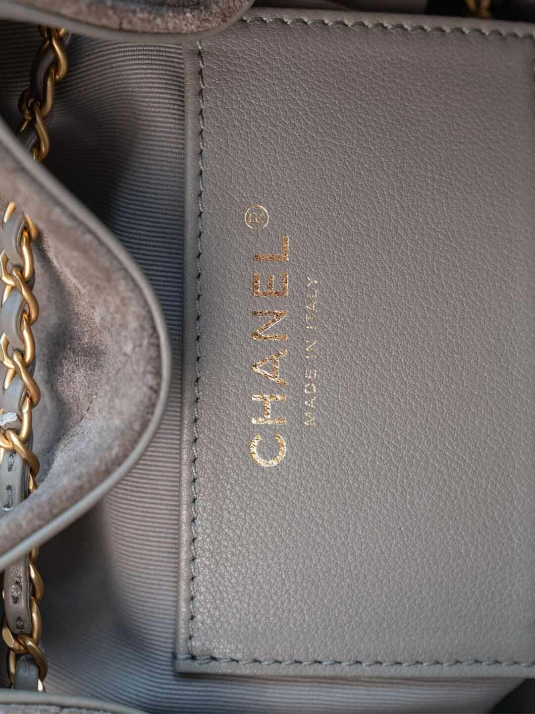 CC 25 Small Hobo Bag