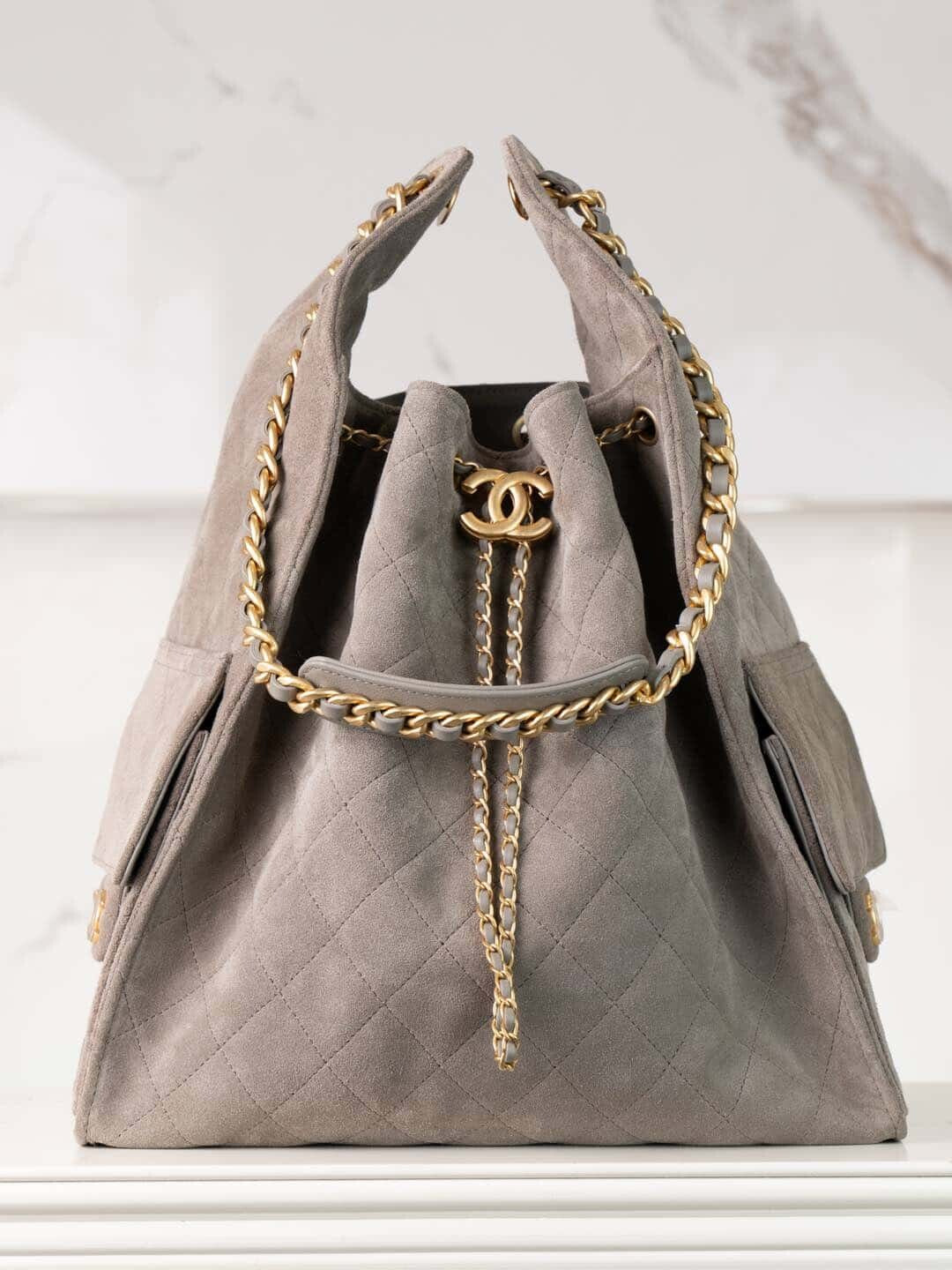 CC 25 Small Hobo Bag