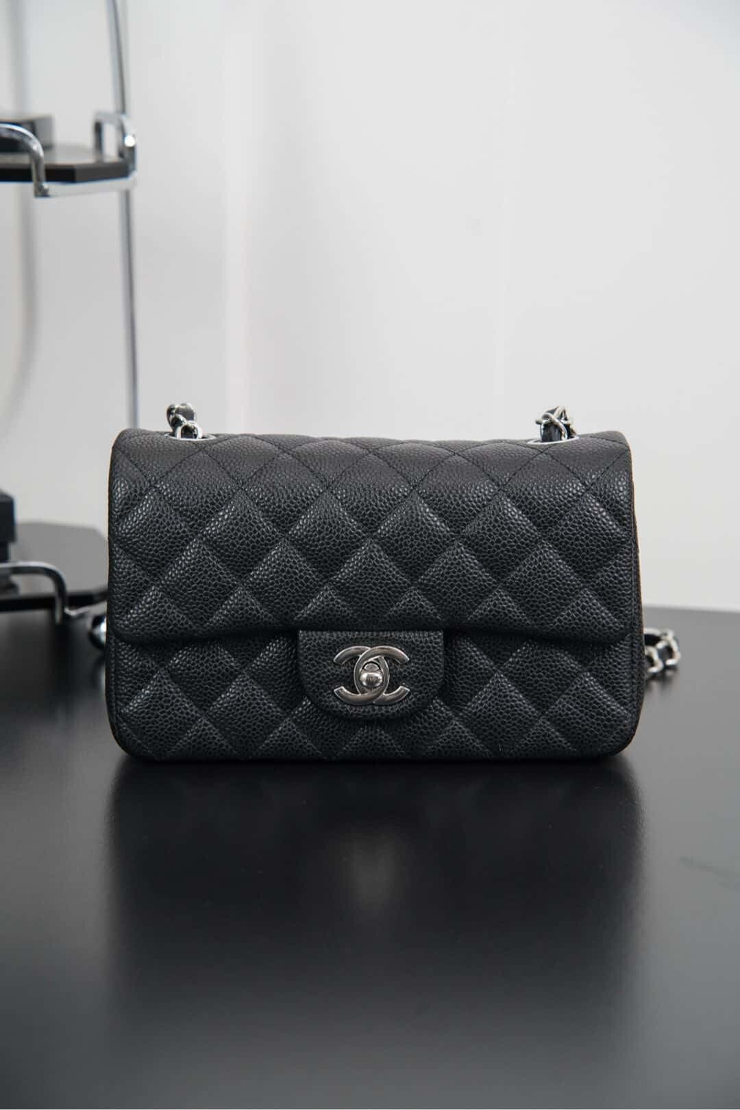 CC Small Classic Bag Black