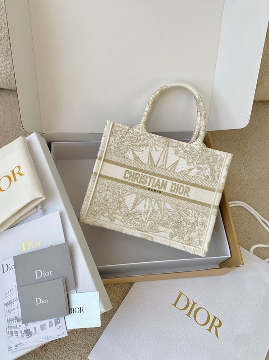 DIOR Book Tote Small Dior Rêve d'Infini Embroidery with Gold-Tone Metallic Thread