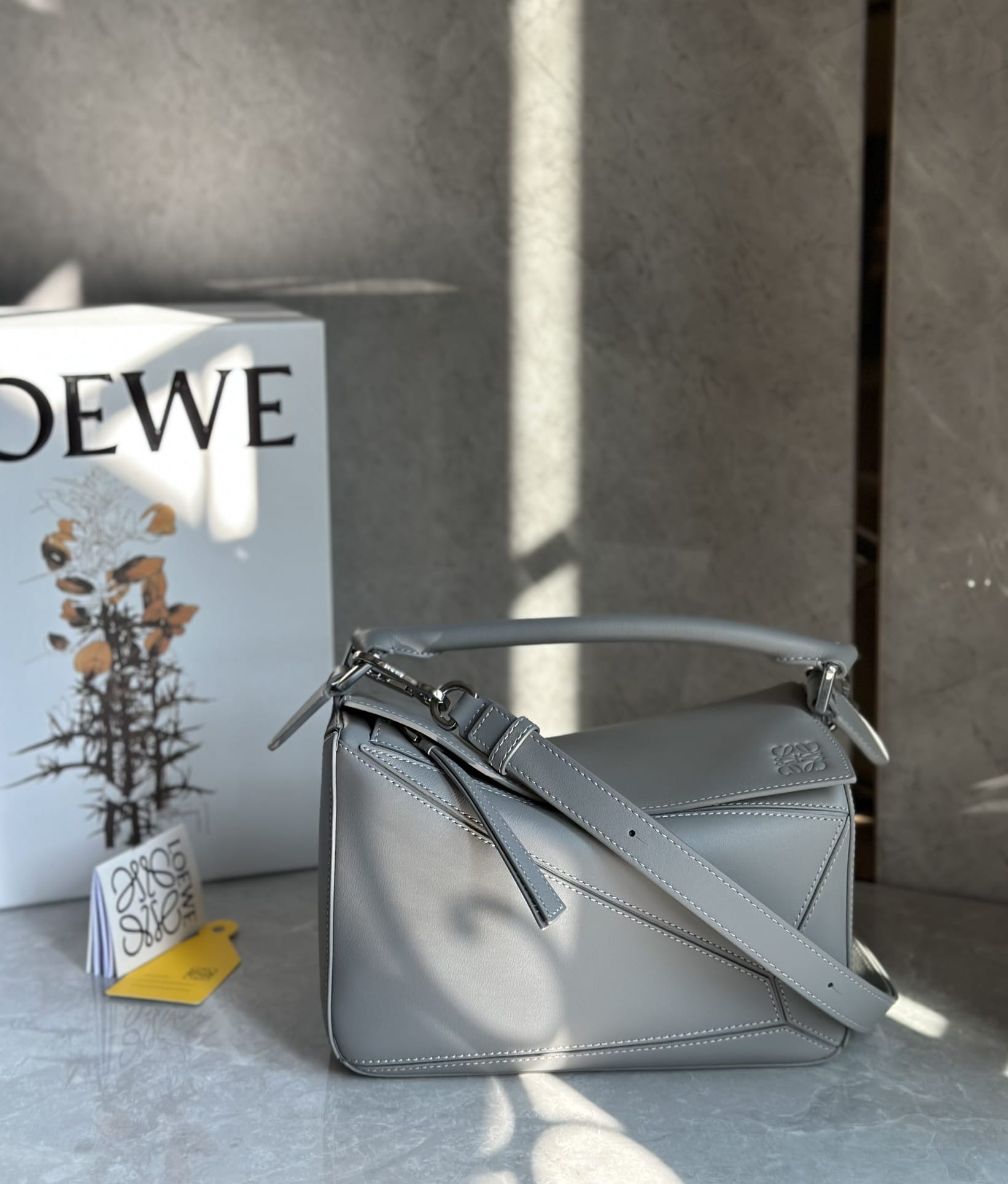 loewe pearl grey