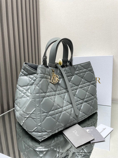 Toujours Large Bag