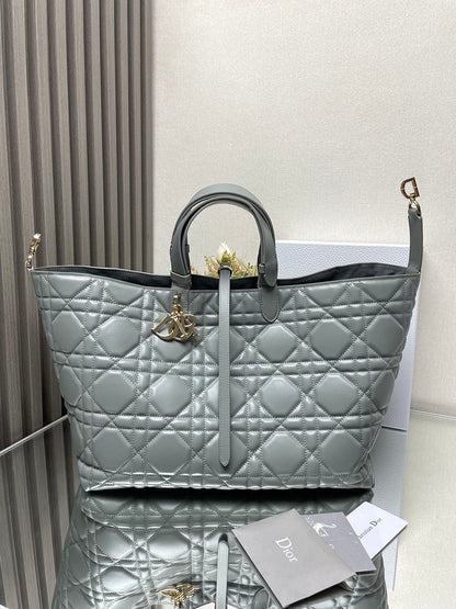 Toujours Large Bag