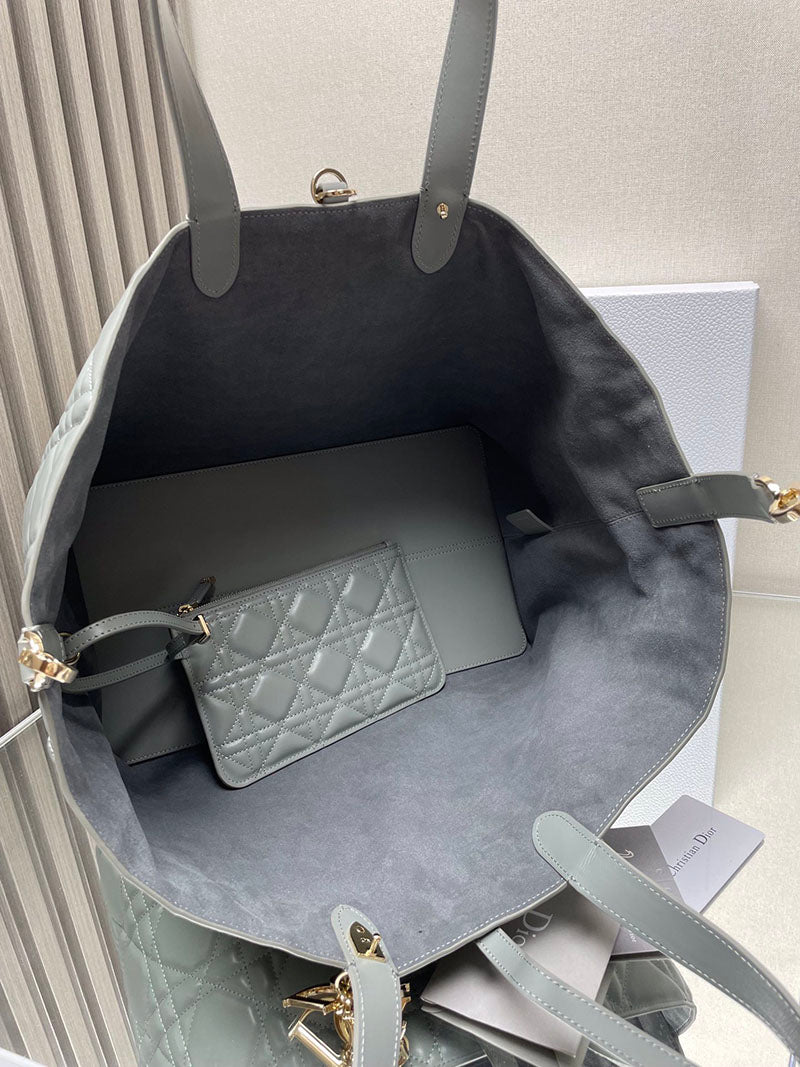Toujours Large Bag