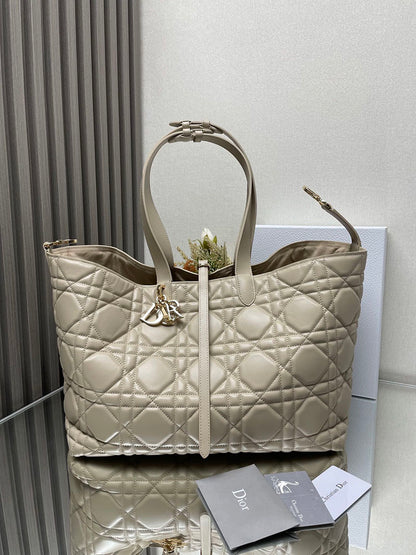 Toujours Bag Large