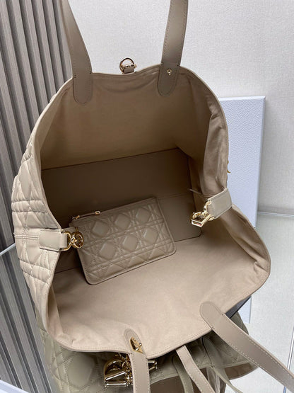 Toujours Bag Large