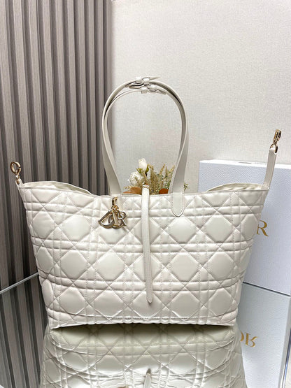 Toujours Large Bag