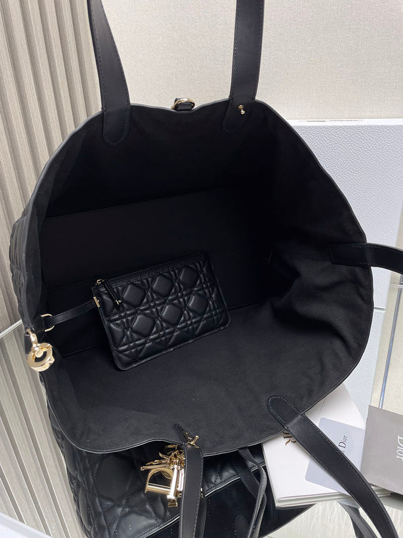 Toujours Large Bag