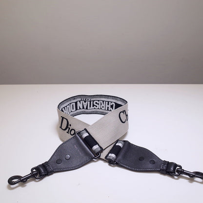 D Shoulder Strap Embroidery