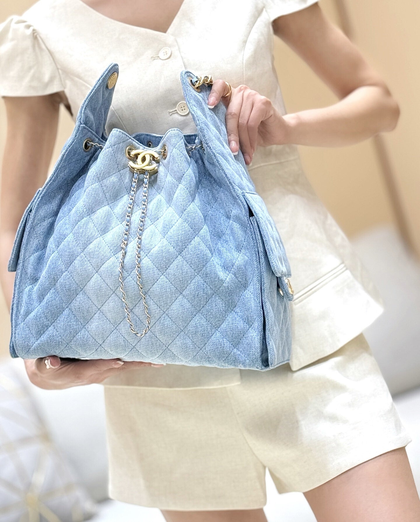 CC 25 Large Hobo Bag Light Denim