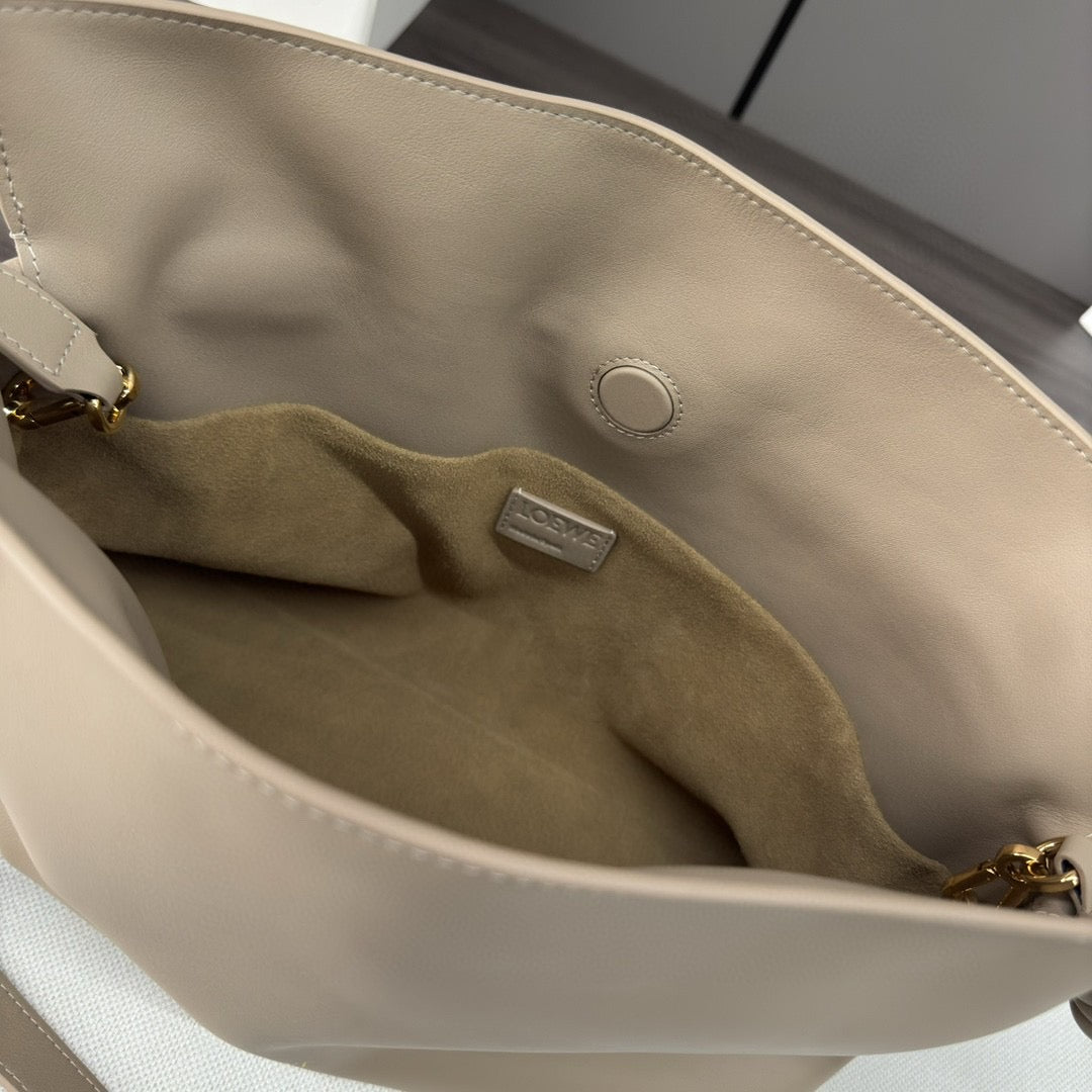 Flamenco Purse Medium Beige