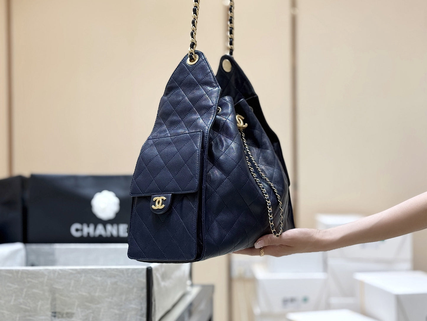 CC 25 Large Hobo Bag Navy