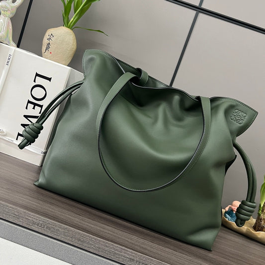 LOEWE Flamenco Vintage Green Large