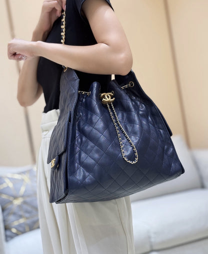 CC 25 Large Hobo Bag Navy