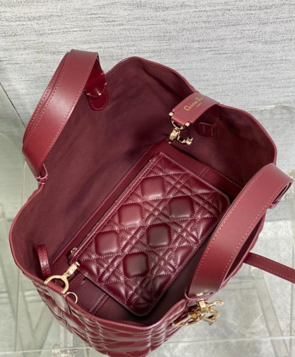 Toujours Medium Bag Burgundy