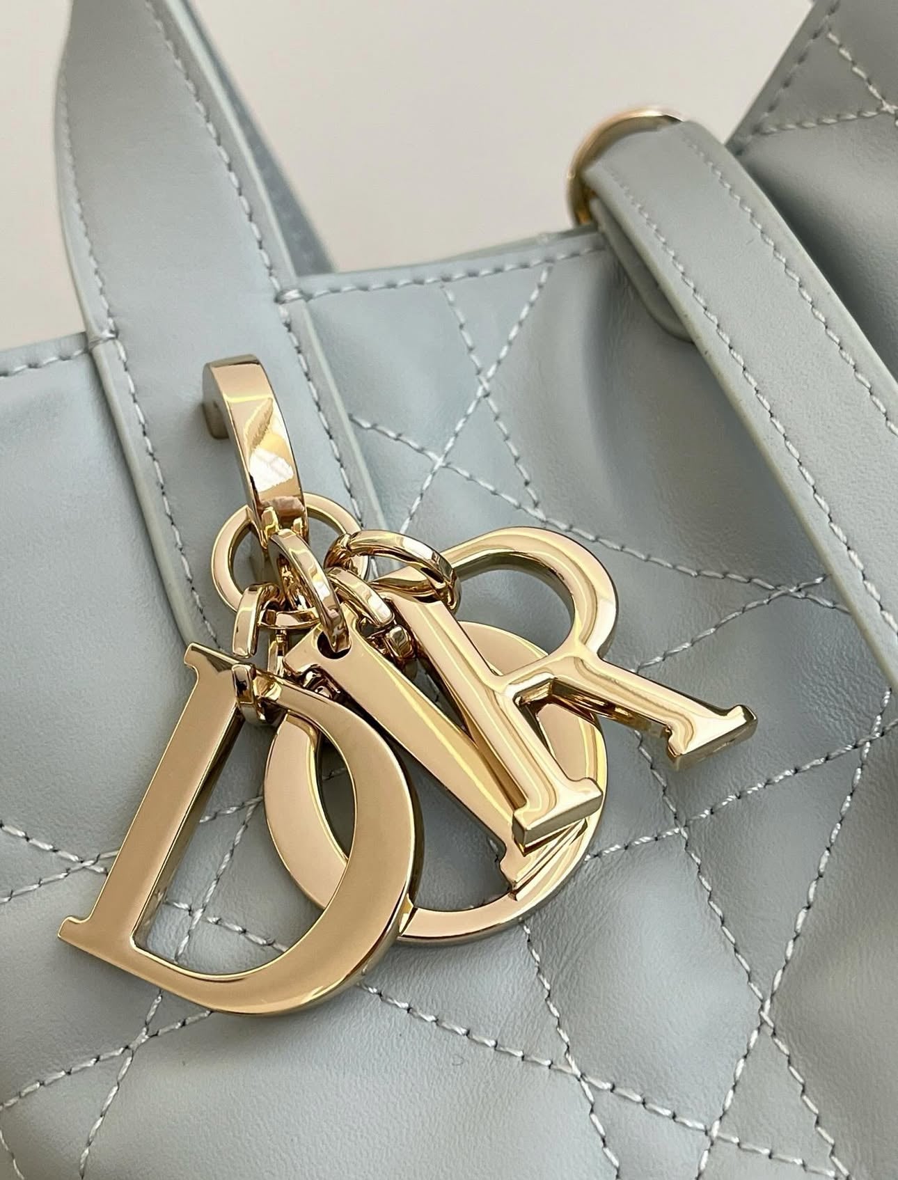 Toujours Vertical Tote Bag Small