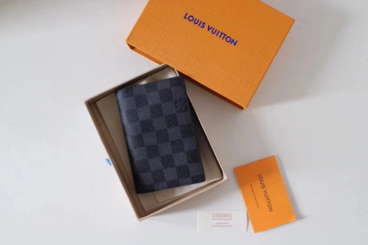 LV  Passport Cover Damier Graphite
