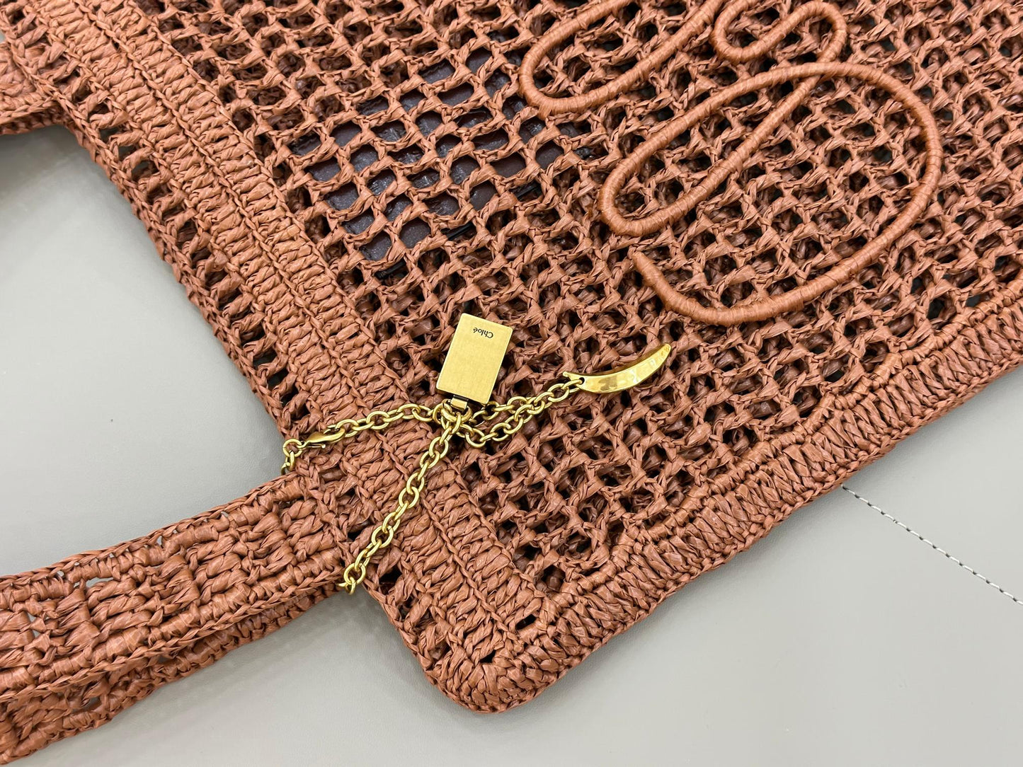 Banana Tote Bag In Raffia Brown