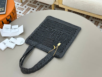 Banana Tote Bag In Raffia Black