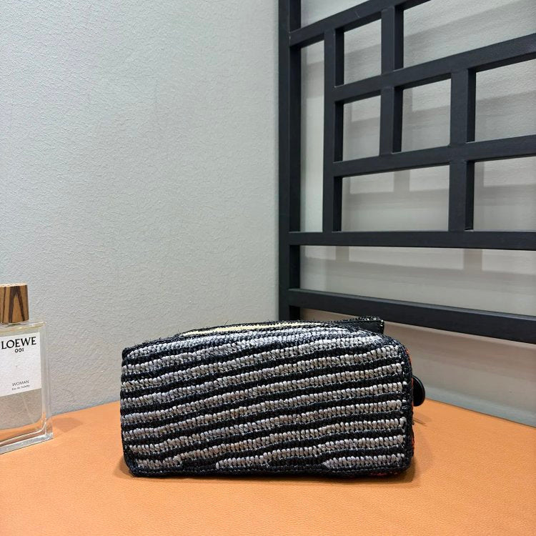 Puzzle Bag in Raffia Brown/Black