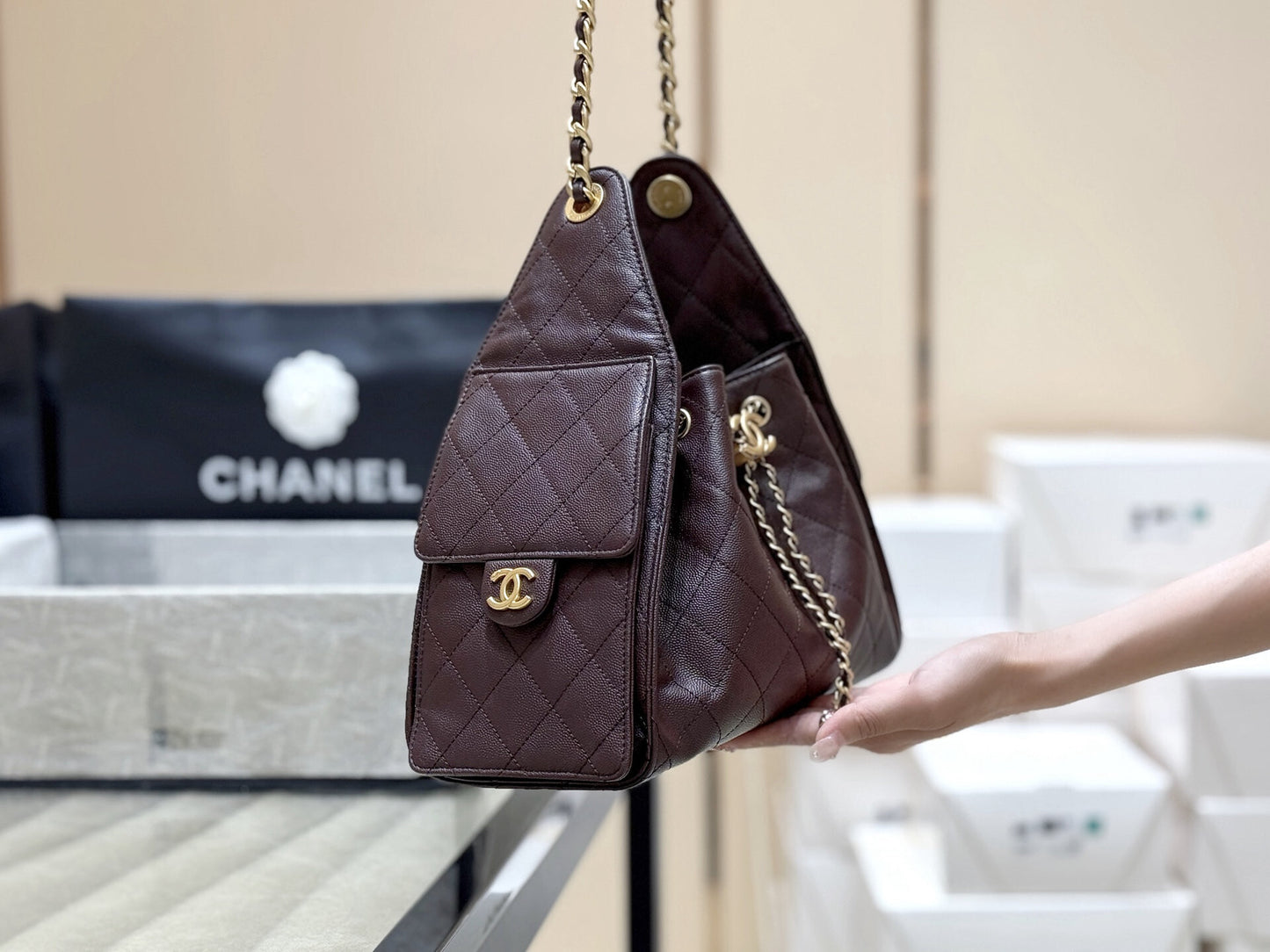 CC 25 Small Hobo Bag Chocolate Burgundy