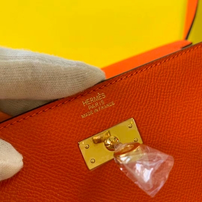 HERMES Kelly To Go Wallet Orange