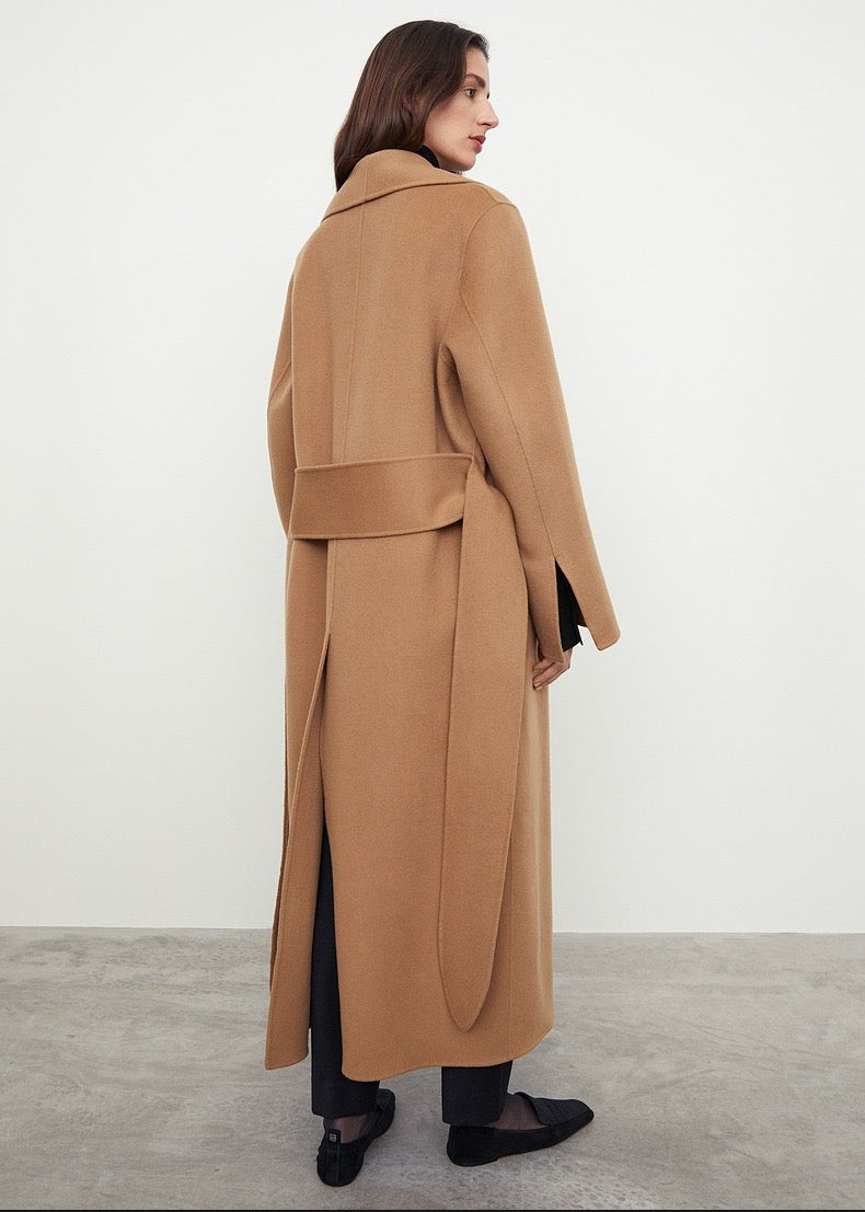 TOTEME Woolen Coat – Extra-Long Length, Belted Waist & Classic Black Camel Color