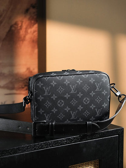 LV Steamer Messenger