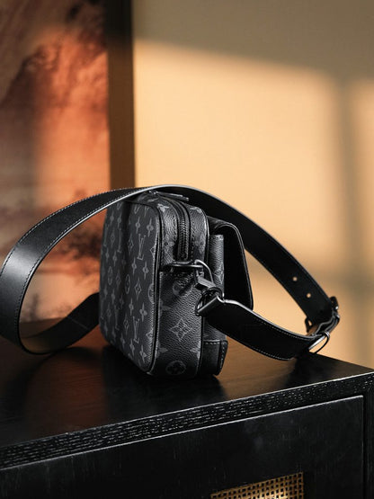 LV Steamer Messenger