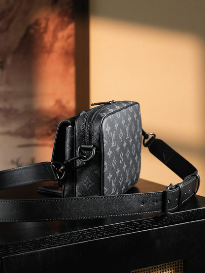 LV Steamer Messenger