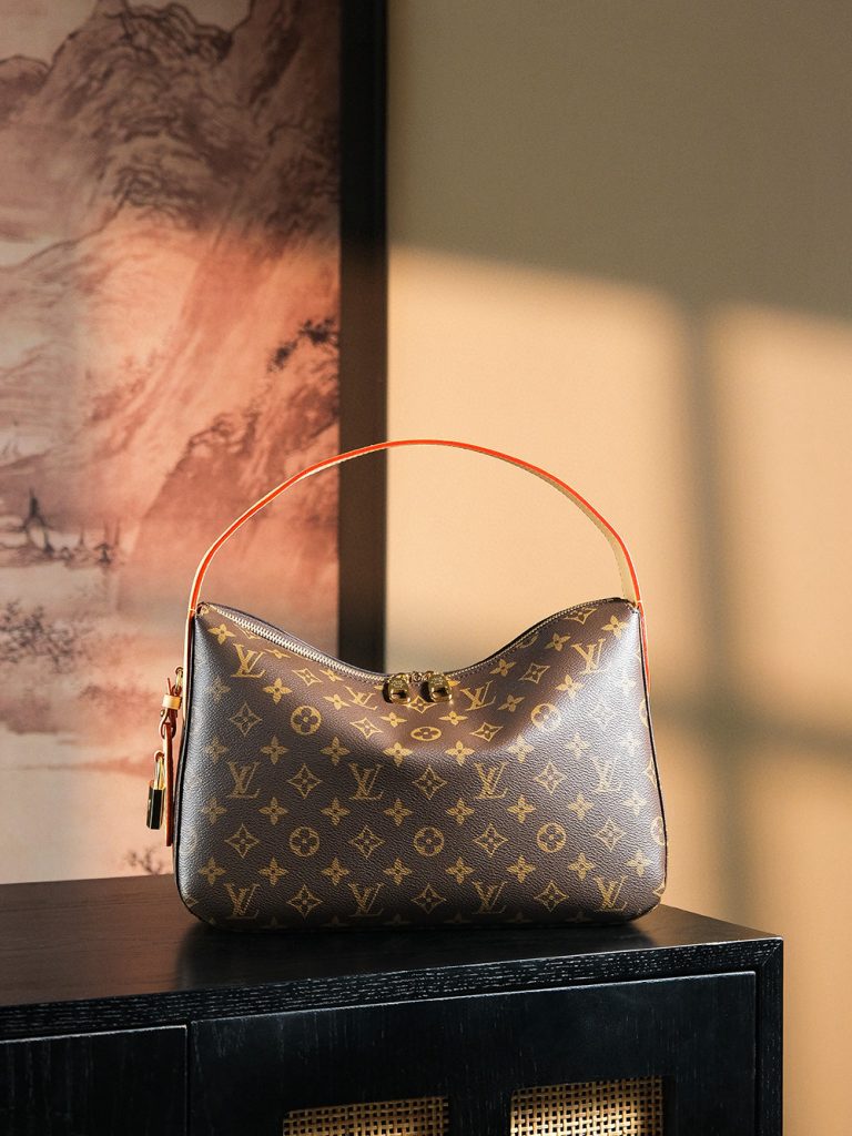 LV Slouchy PM