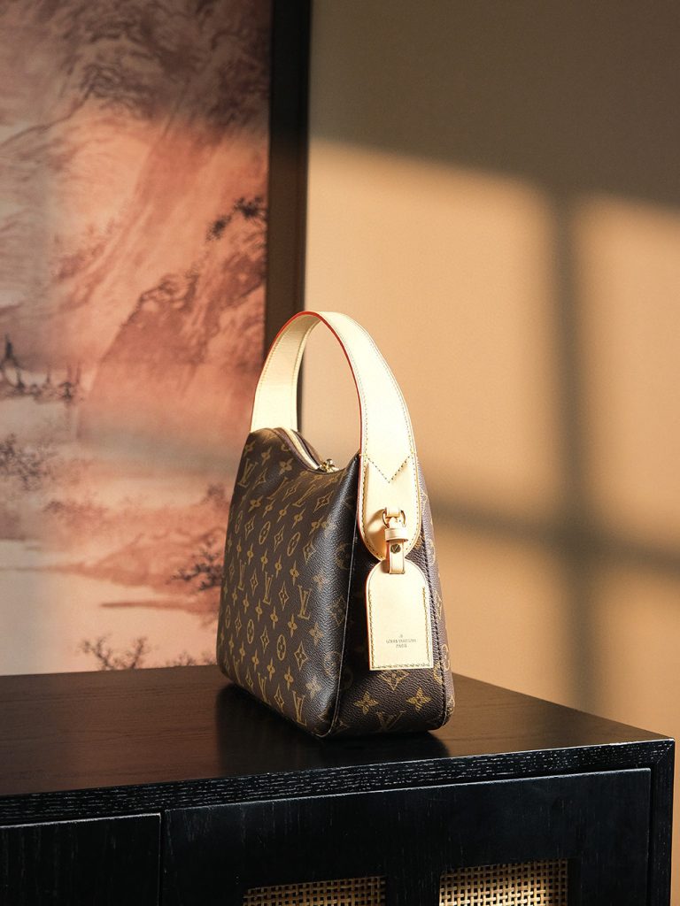LV Slouchy PM