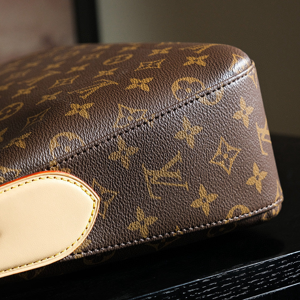 LV Slouchy PM