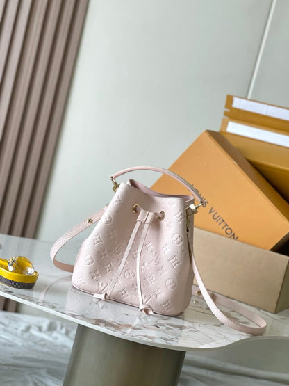 LV Neonoe BB