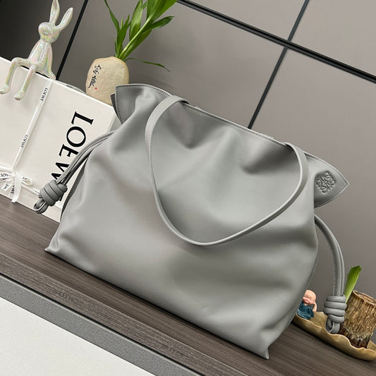 LOEWE Flamenco Pearl Grey Large