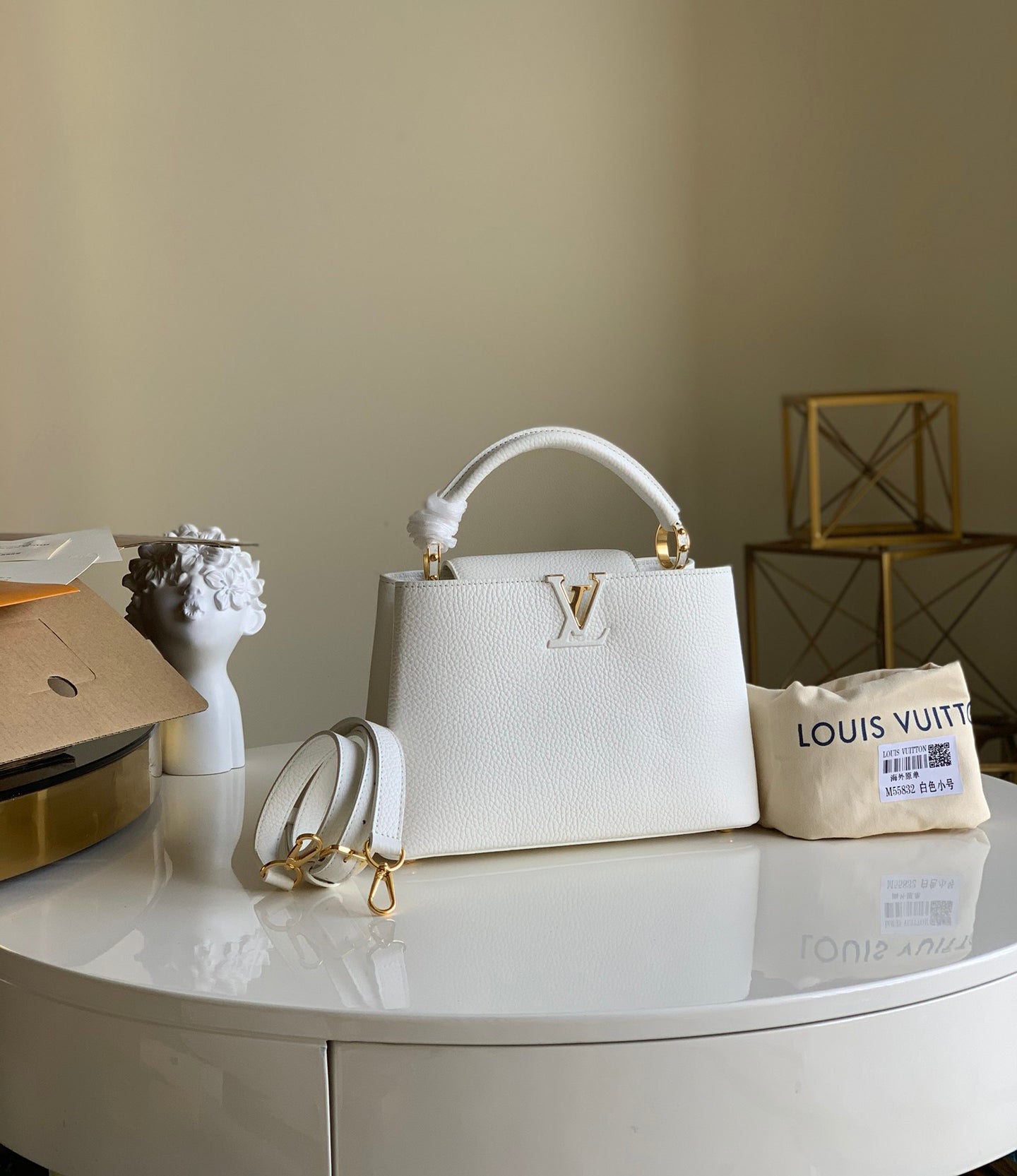 LV Capucines BB Snow