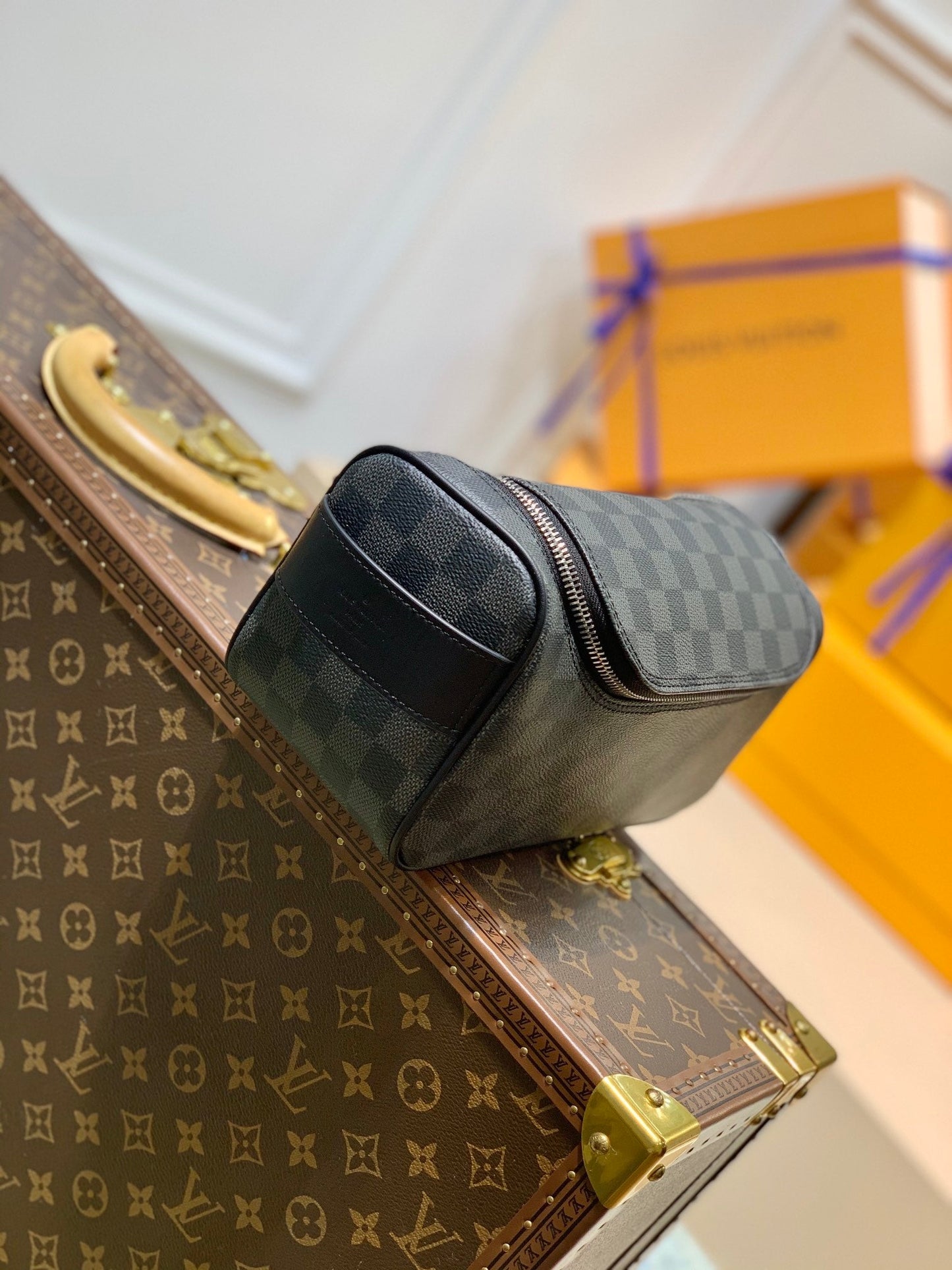 LV Toiletry Pouch Damier Graphite