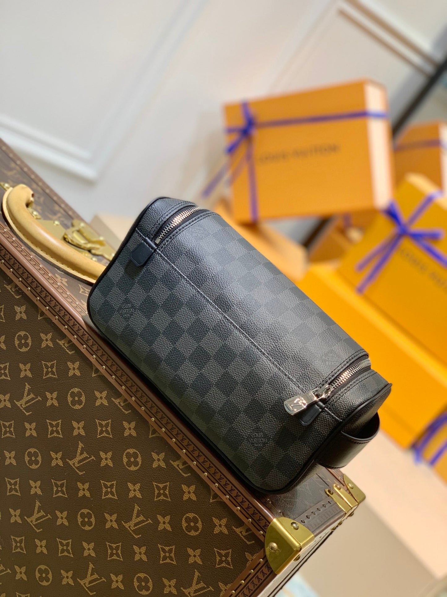 LV Toiletry Pouch Damier Graphite