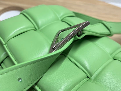 BV Padded Cassette Lime Green