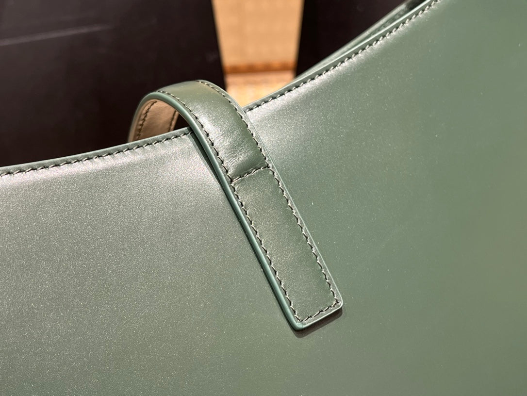 YSL LE 5 À 7 Green