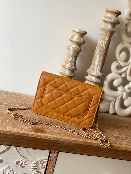 CC Classic Wallet On Chain Tan