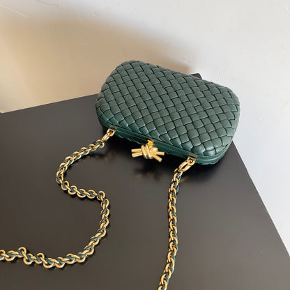 BV Knot Chain