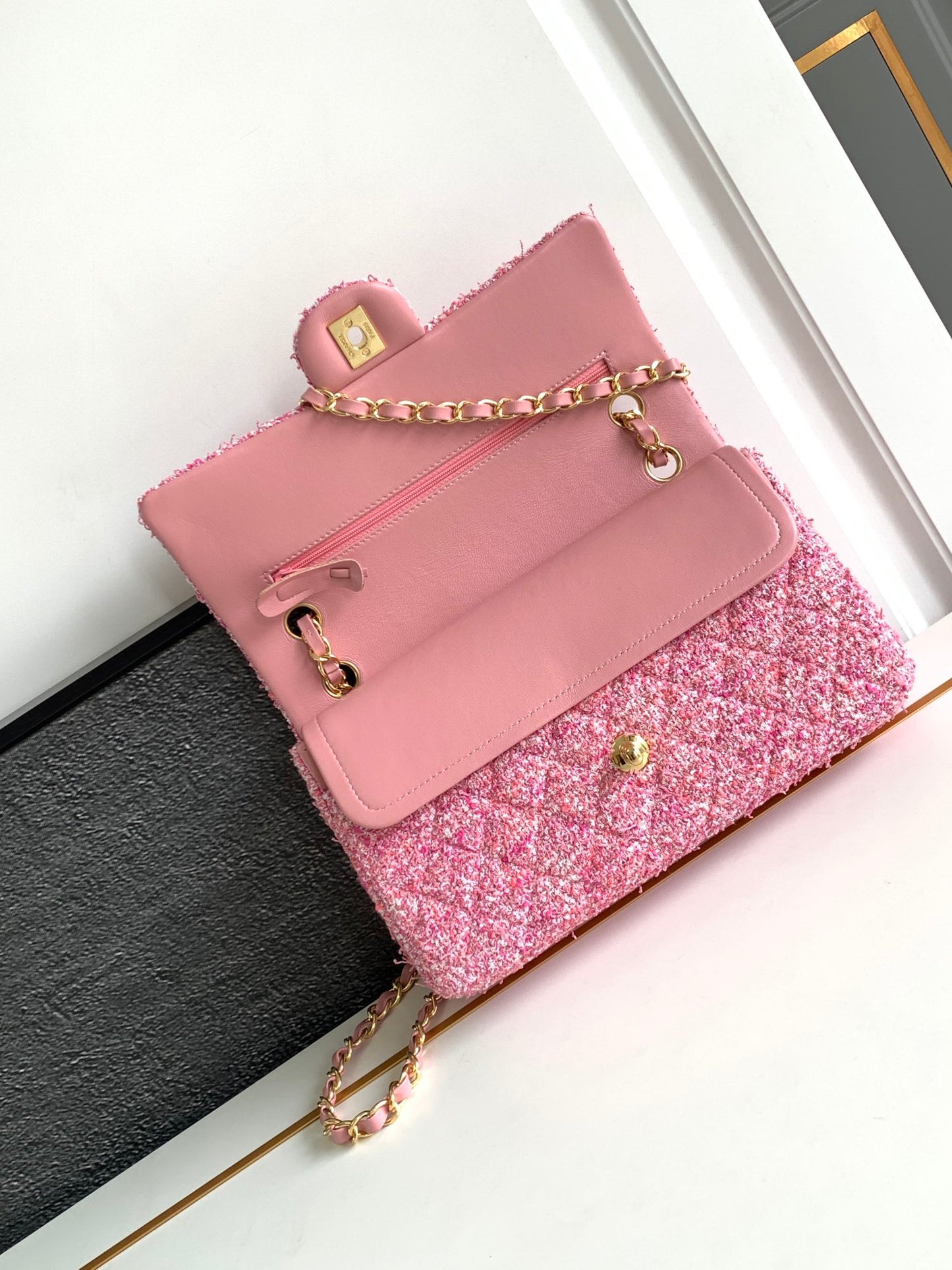 CC Classic Handbag