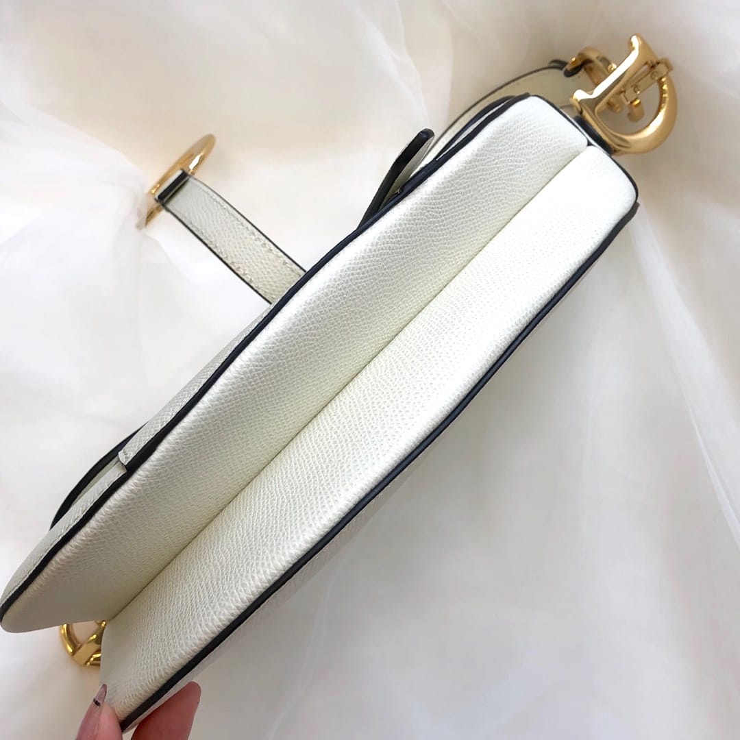 D Saddle Bag White
