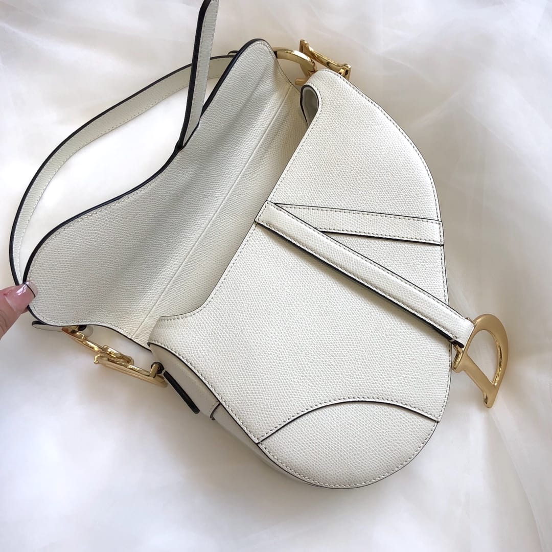 D Saddle Bag White