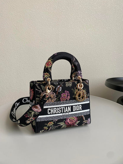 Medium Lady D-Lite Bag Multicolor Jardin Botanique Embroidery